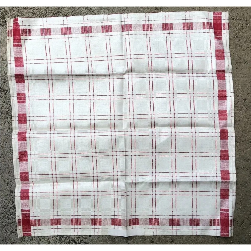 2 Vintage German Art Deco Linen & Cotton damask square Towels / Napkins 20x21